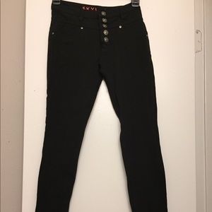 Black Button Up Jegging
